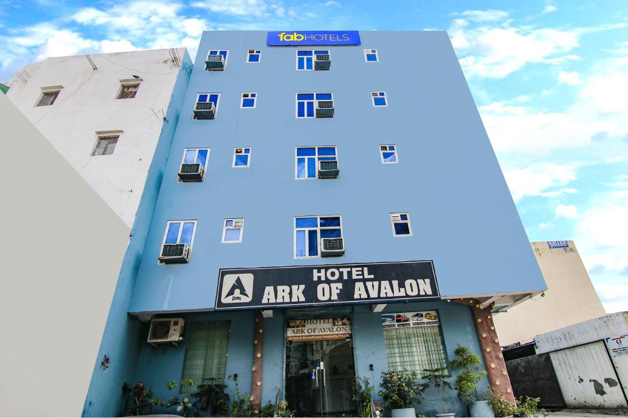 Fabhotel Airport Avalon Near Igi Airport New Delhi Exterior foto