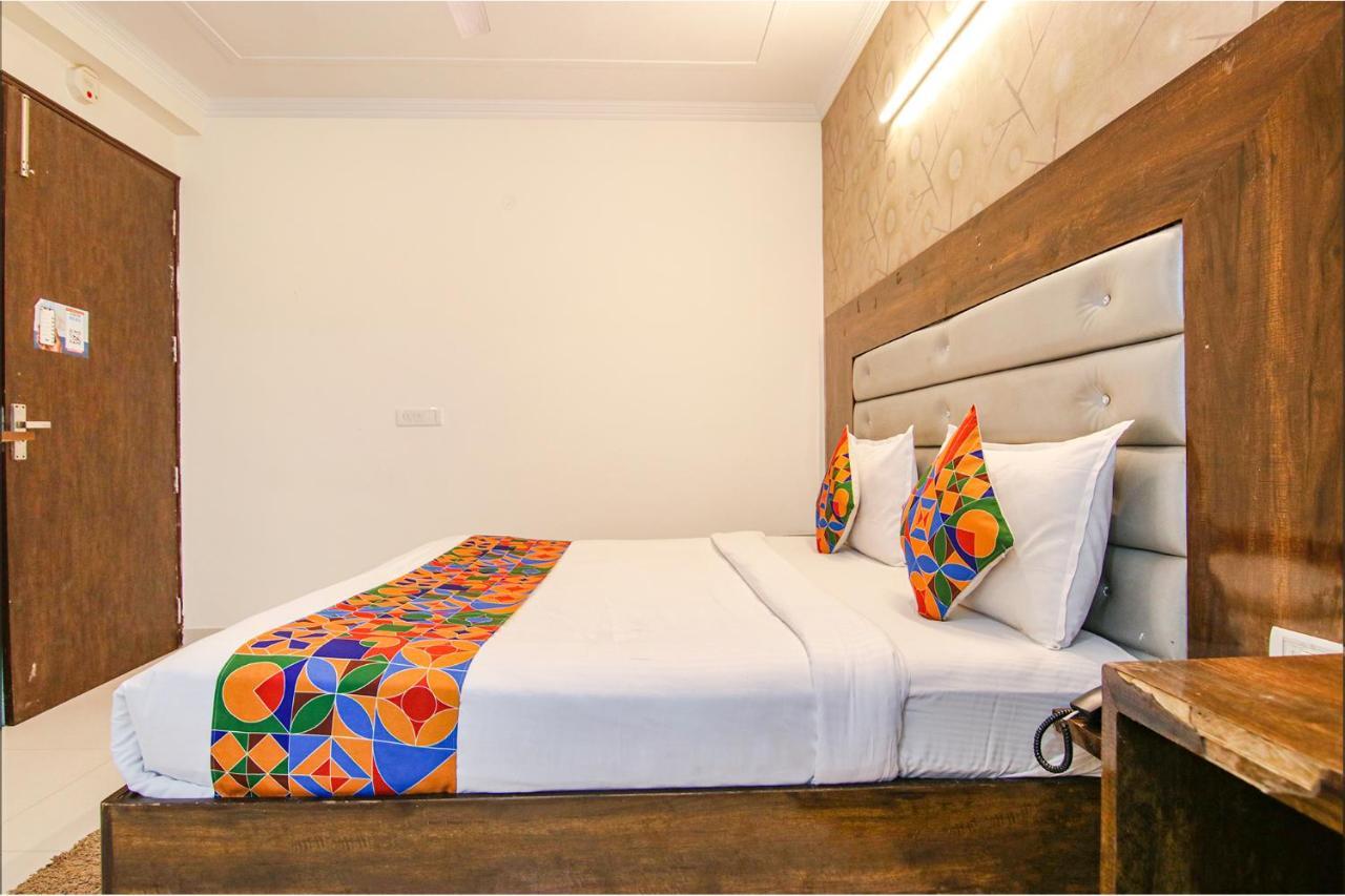 Fabhotel Airport Avalon Near Igi Airport New Delhi Exterior foto